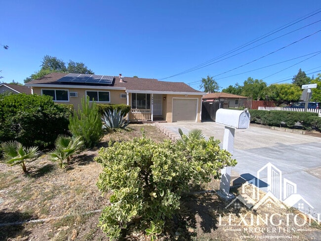 5939 Landis Ave in Carmichael, CA - Building Photo - Building Photo