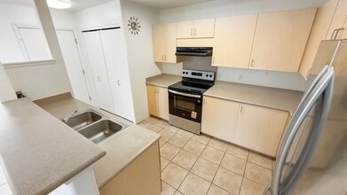 95-1141-1141 Koolani Dr in Mililani, HI - Building Photo - Building Photo