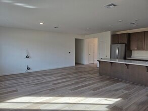 2142 Hunter Crk Dr in Lincoln, CA - Building Photo - Building Photo