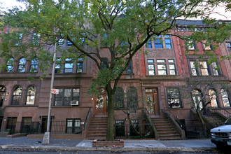 158 W 94th St in New York, NY - Foto de edificio - Building Photo