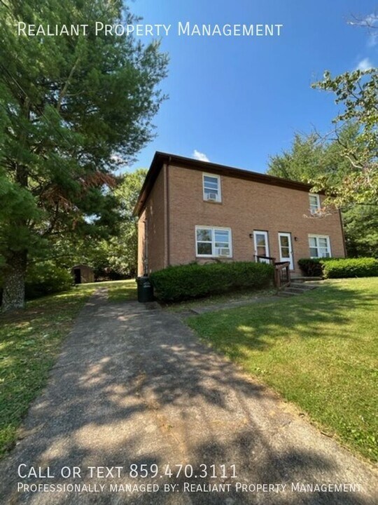 314 Walters Ln in Wilmore, KY - Building Photo