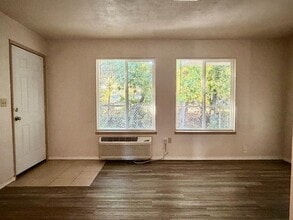 505 NW D St in Grants Pass, OR - Building Photo - Building Photo