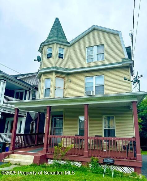 1715 Sanderson Ave in Scranton, PA - Building Photo