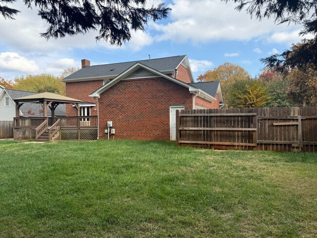 1501 Worthington Pl in Greensboro, NC - Building Photo - Building Photo