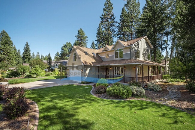 property at 1484 E Westdale Dr