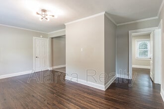 1127 Skyview Rd in Charlotte, NC - Building Photo - Building Photo