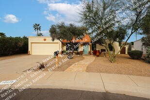 10438 S 45th Pl in Phoenix, AZ - Building Photo