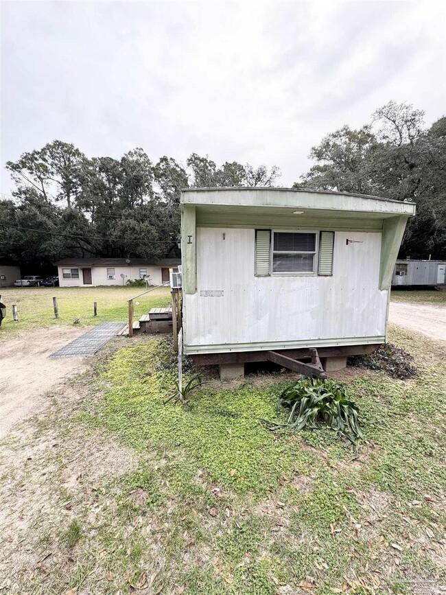 531 Amber St in Pensacola, FL - Building Photo - Building Photo