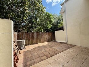 3321 Raleigh St in Hollywood, FL - Building Photo - Building Photo