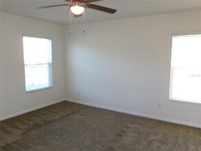 137 Fairway Ct in Bunnell, FL - Building Photo - Building Photo