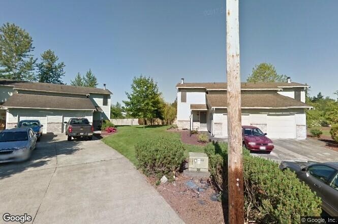 10410 McKinley Ave E in Tacoma, WA - Building Photo