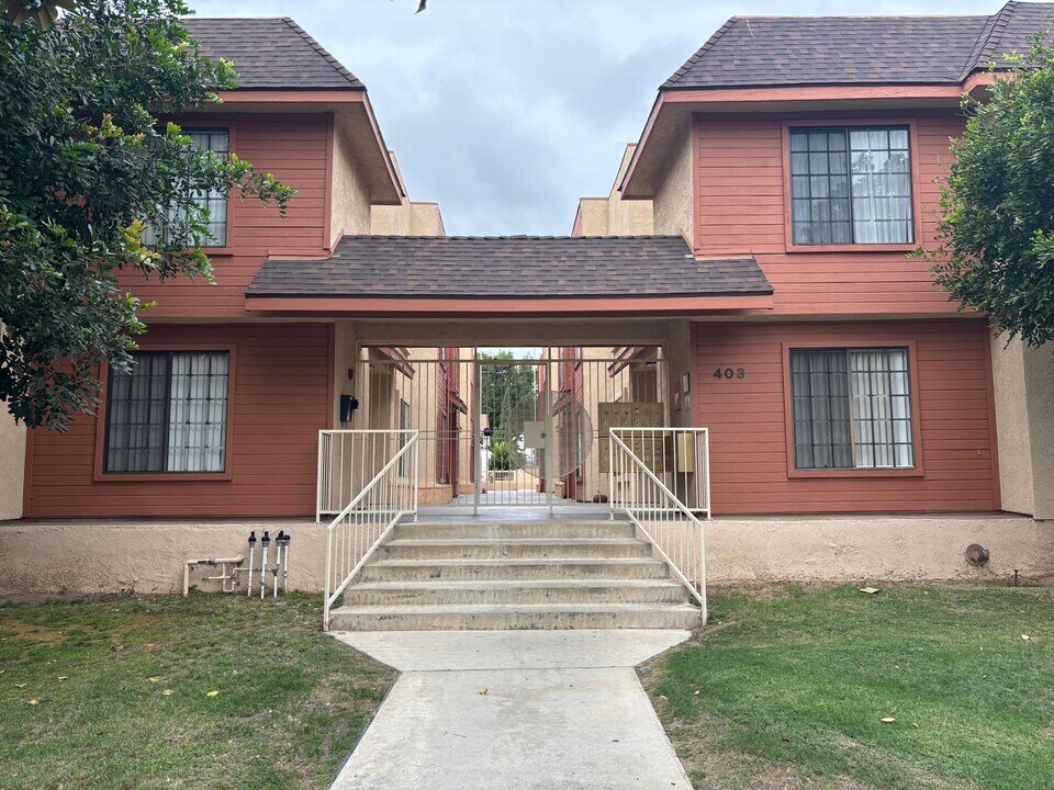 403 Porter St in Glendale, CA - Building Photo