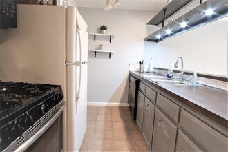 4907 Misty Slope Ln in Austin, TX - Building Photo - Building Photo