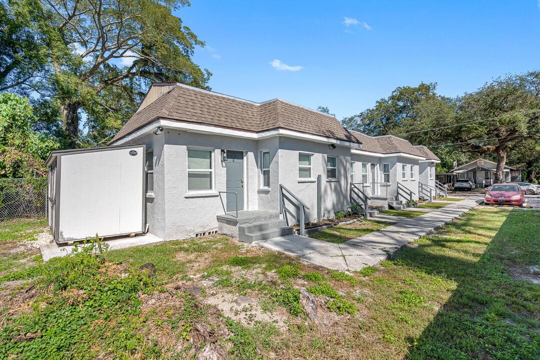 Mulberry Flats in Tampa, FL - Building Photo