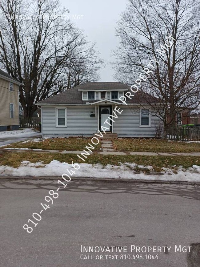 property at 102 S Pine St