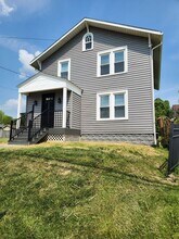 404 Jr Ave in Morgantown, WV - Building Photo - Building Photo