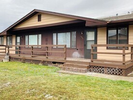 1300 14th Ave S in Great Falls, MT - Building Photo
