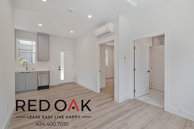 property at 4590 Riverton Ave