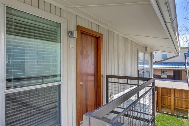 property at 4616 W Lovers Ln