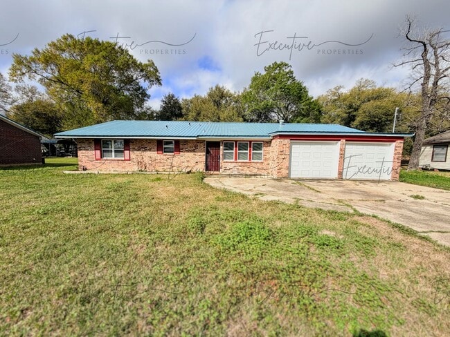 property at 310 S Lightner Ave