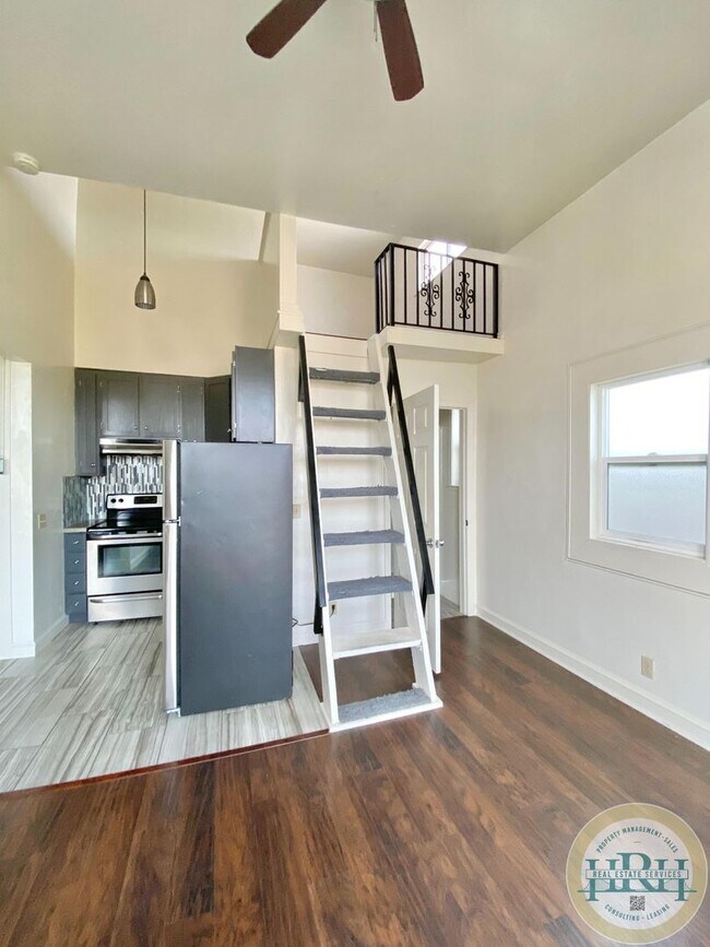 property at 818-820-820 Treat Ave