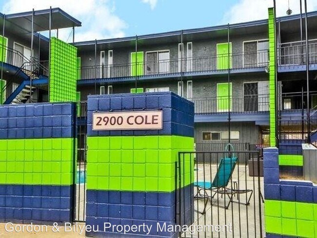 2900 Cole St in Austin, TX - Foto de edificio - Building Photo