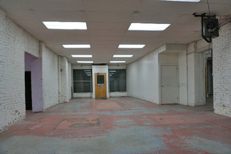 160 Broadway in Somerville, MA - Building Photo - Interior Photo