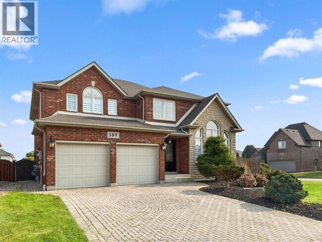 157 Rockhaven Dr in Windsor, ON - Building Photo - Building Photo