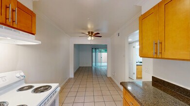 18233 Happy Ln in Sonoma, CA - Building Photo - Building Photo