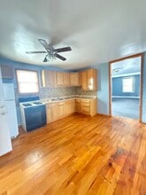 637 S 14th Ave in Maywood, IL - Building Photo - Building Photo