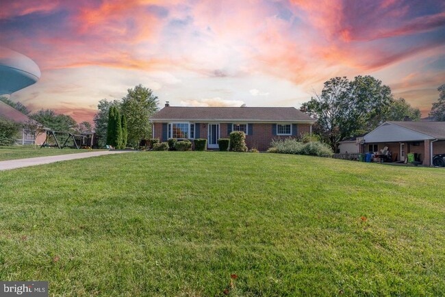 property at 1525 Southview Rd