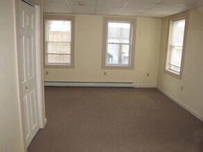 8 Southwest St in Charlestown, NH - Building Photo - Building Photo