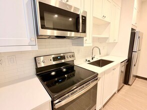 2613 3rd Ave W in Seattle, WA - Building Photo - Building Photo