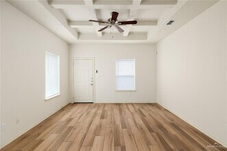 3805 Hawthorne Ave in Edinburg, TX - Building Photo - Building Photo