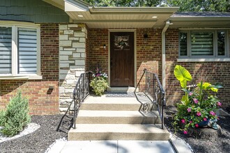 8816 123rd St in Palos Park, IL - Foto de edificio - Building Photo