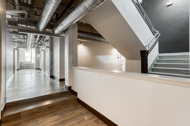 Lamar Lofts in Dallas, TX - Building Photo - Building Photo