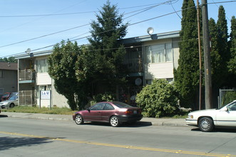 The Cloverdale in Seattle, WA - Foto de edificio - Building Photo