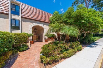 2525 Vía Campesina in Palos Verdes Estates, CA - Building Photo - Building Photo