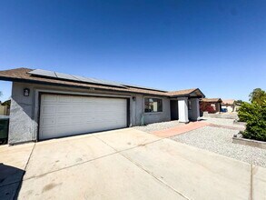 7176 E 26th Pl in Yuma, AZ - Building Photo - Building Photo