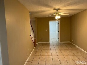 8081 Alexandra Ln in Newburgh, IN - Building Photo - Building Photo