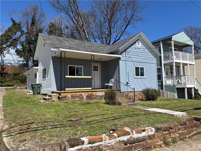 property at 118 E Spring St