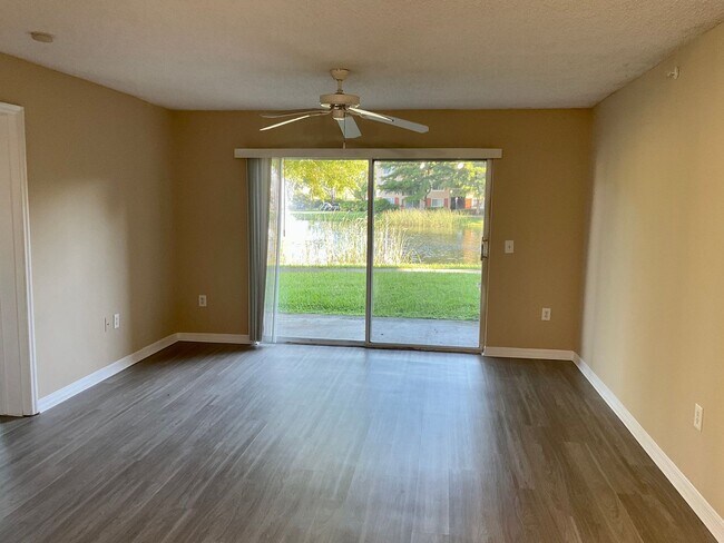 property at 4155 N Haverhill Rd