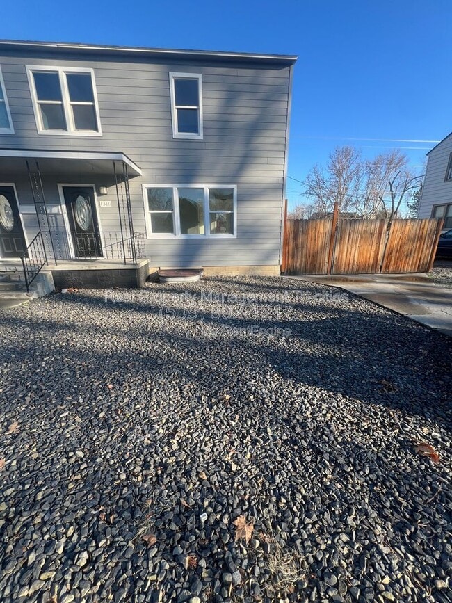 property at 1318 Perkins Ave