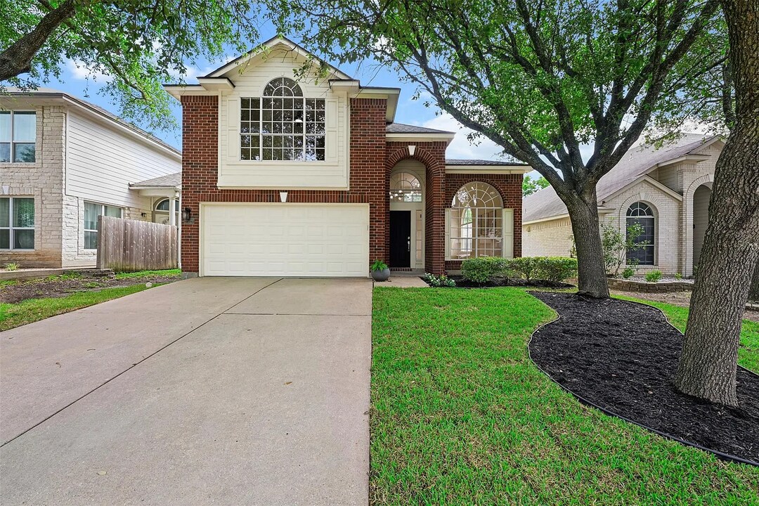 3528 Ruby Red Dr in Austin, TX - Building Photo