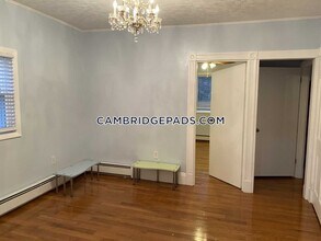 7 Bristol St in Cambridge, MA - Building Photo - Building Photo