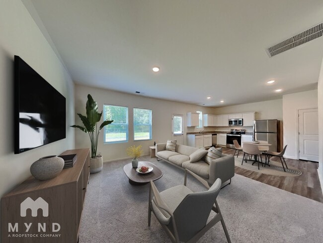 388 Glover Pk Mem Dr in Nashville, NC - Building Photo - Building Photo