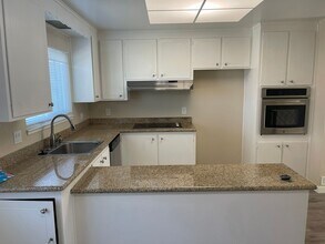 1762 Glazier Dr in Concord, CA - Building Photo - Building Photo