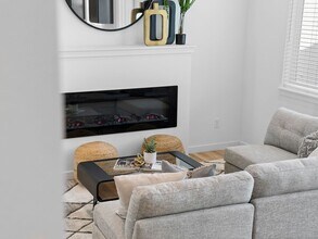 806 E F St in Deer Park, WA - Building Photo - Building Photo