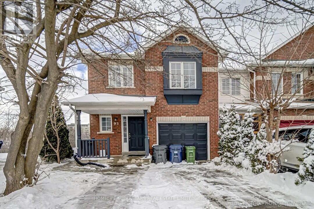 93 Mare Crescent in Toronto, ON - Building Photo