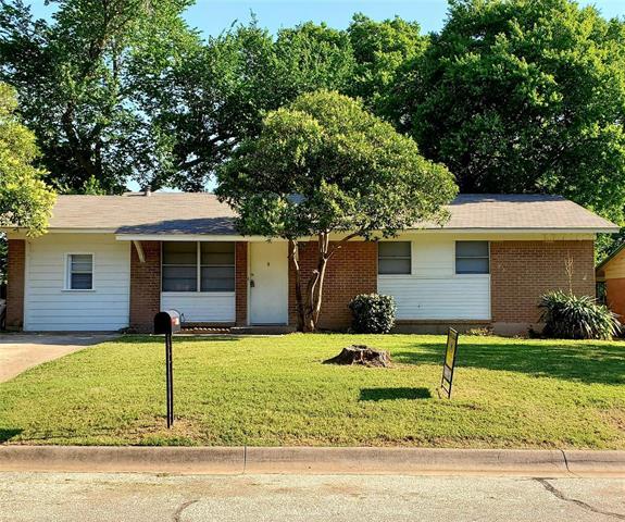 605 Pershing Dr in Denton, TX - Building Photo